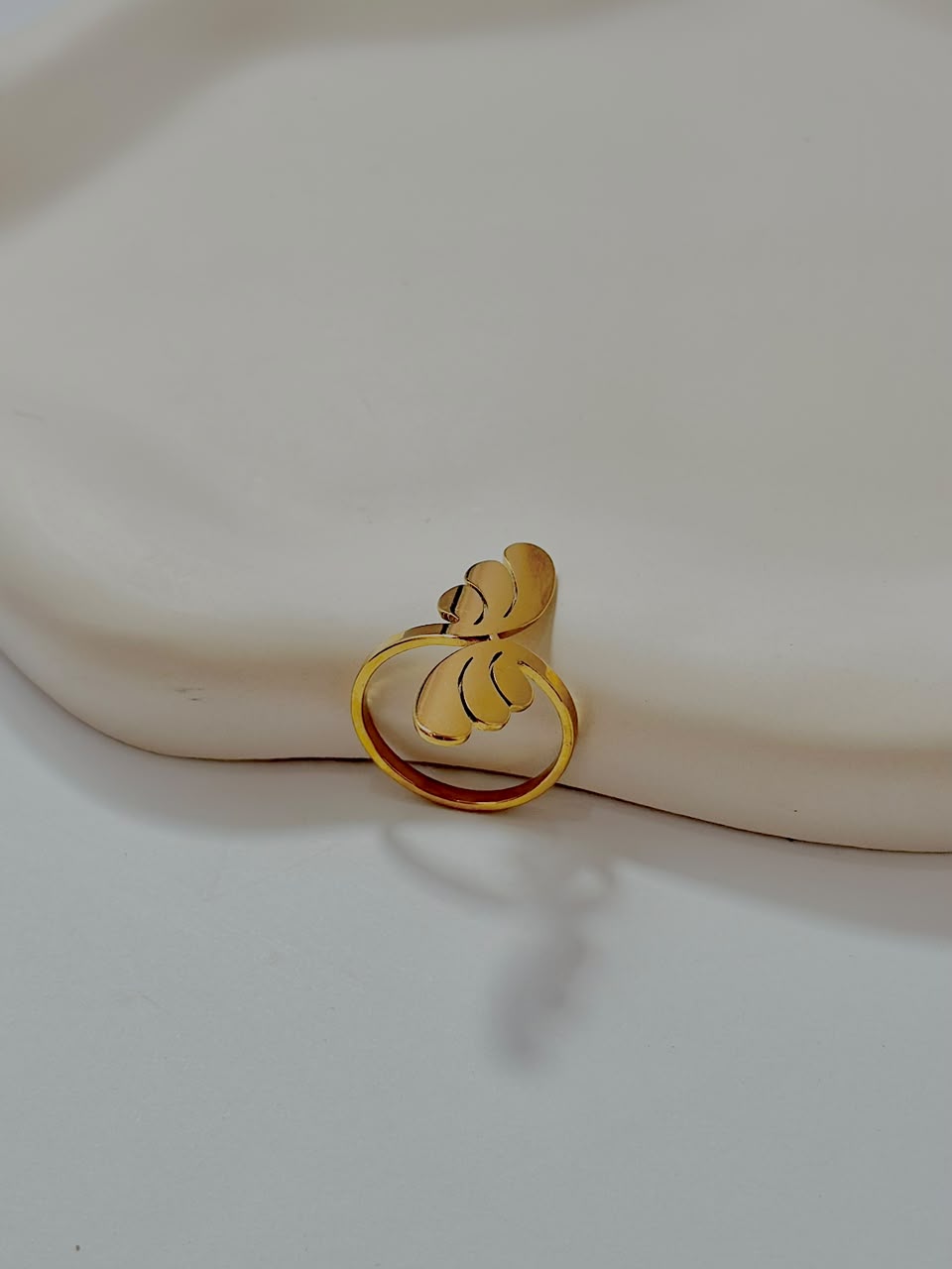 Bloslily abstract butterfly wing adjustable jewelry ring with leaf-inspired design, featuring intricate wing details.