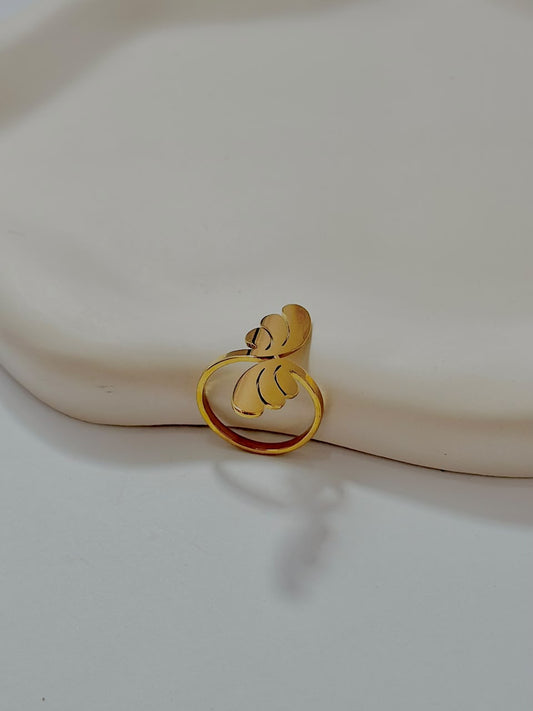 Bloslily abstract butterfly wing adjustable jewelry ring with leaf-inspired design, featuring intricate wing details.